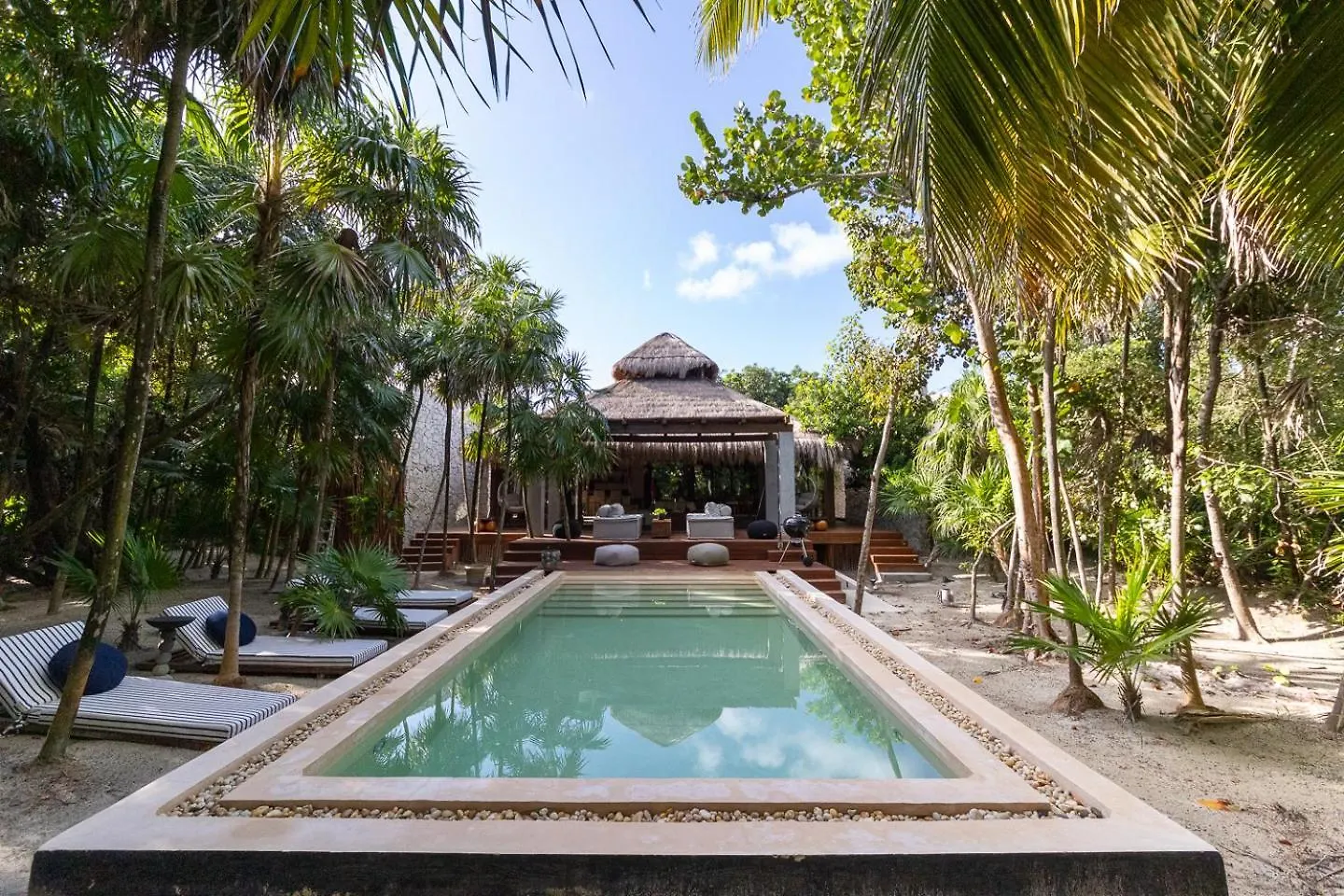 Casa Xik'Nal - Luxury Beach Front Villa 푼타 알렌 0*,  멕시코