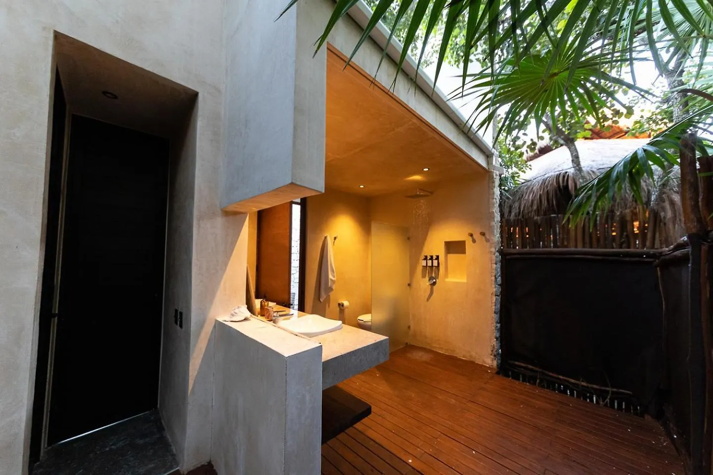 Casa Xik'Nal - Luxury Beach Front Villa 푼타 알렌